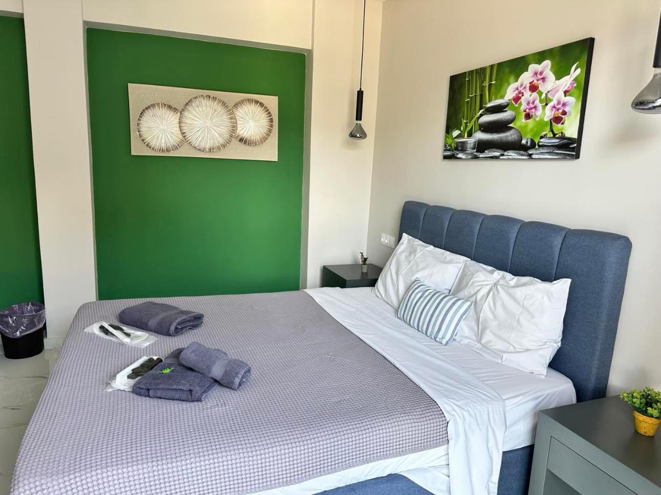 Dafni Luxury Suites アテネ エクステリア 写真