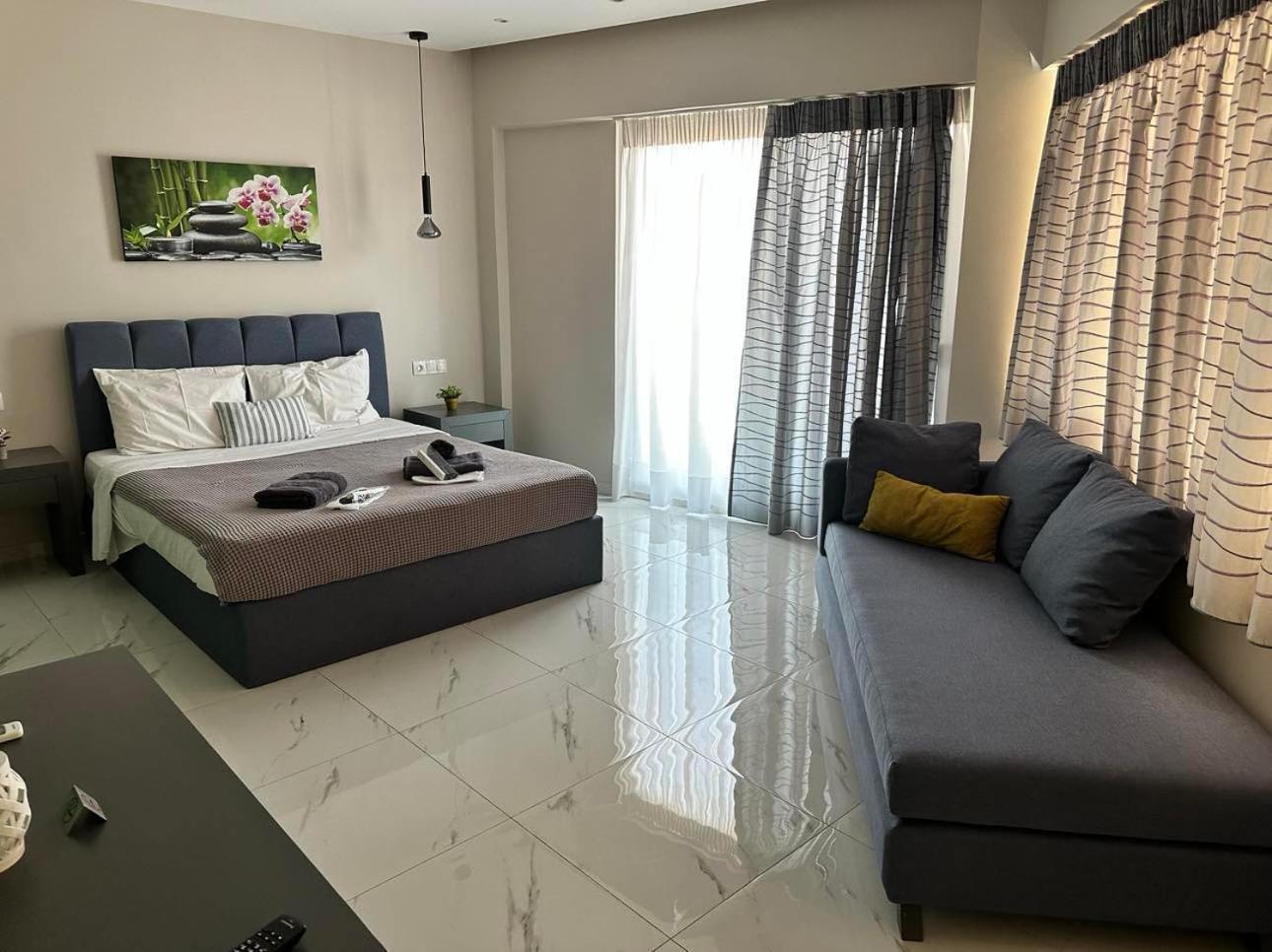 Dafni Luxury Suites アテネ エクステリア 写真